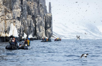 Autour du Spitzberg, au royaume des Ours polaires et de la glace
