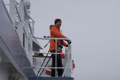 Bonjour, Hondius : D'anciens passagers visitent notre futur navire