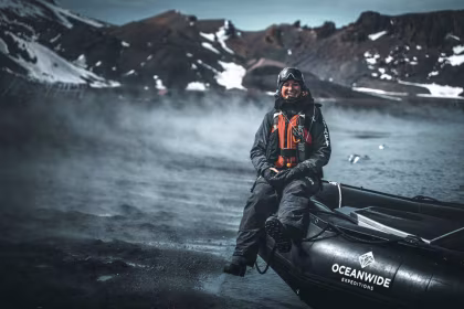 Kite Skiing the Greenland Ice Sheet