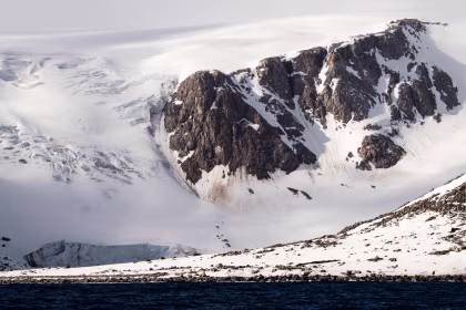 PLA02-24, reisverslag, Noord-Spitsbergen Explorer - Veelzijdige landschappen, zee-ijs &amp; wilde dieren