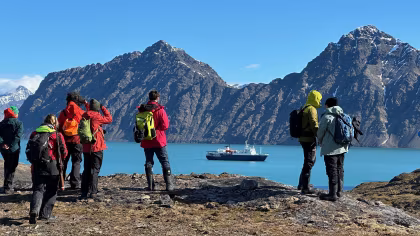 OTL04-24, reisverslag, Noord-Spitsbergen, Basiskamp, Vrij kajakken, Wandelen, Foto workshop, Kust schoonmaken