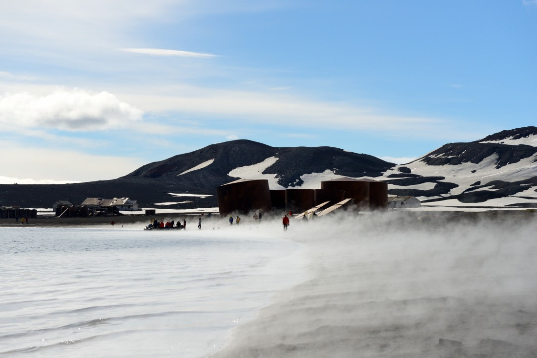 gallery_south shetland islands_deception island_whalers bay (c) michael wenger-oceanwide expeditions.JPG
