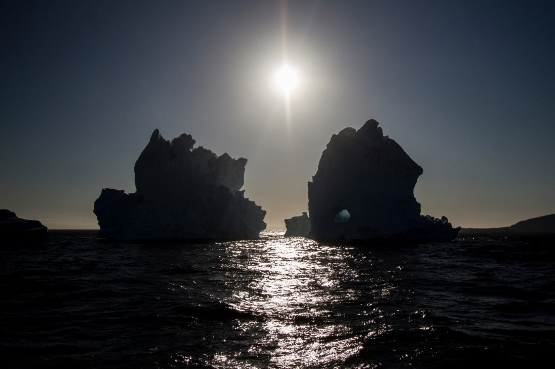 icebergs in the Illusiat icefjord