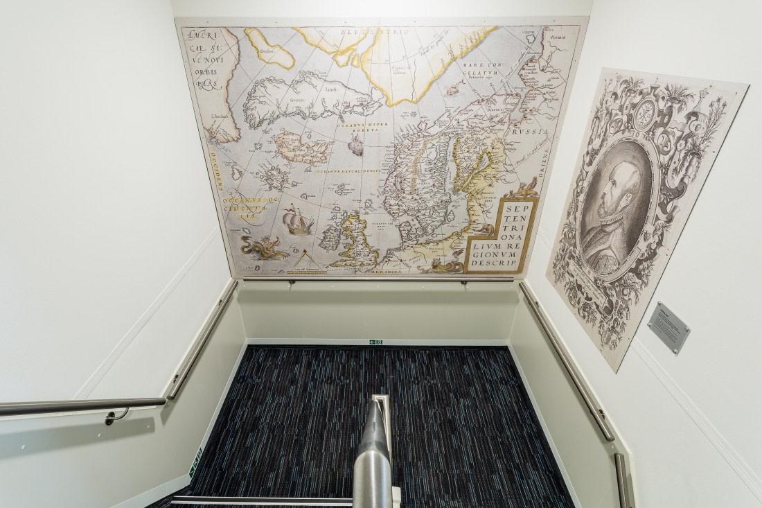 Ortelius, staircase, deck 5 © Oceanwide Expeditions (2).jpg