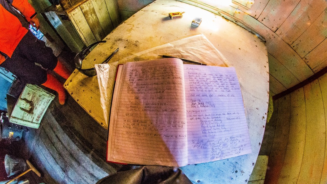 Log book, hunter's hut, Franz Joseph Fjord, s/v Rembrandt van Rijn  8/2017