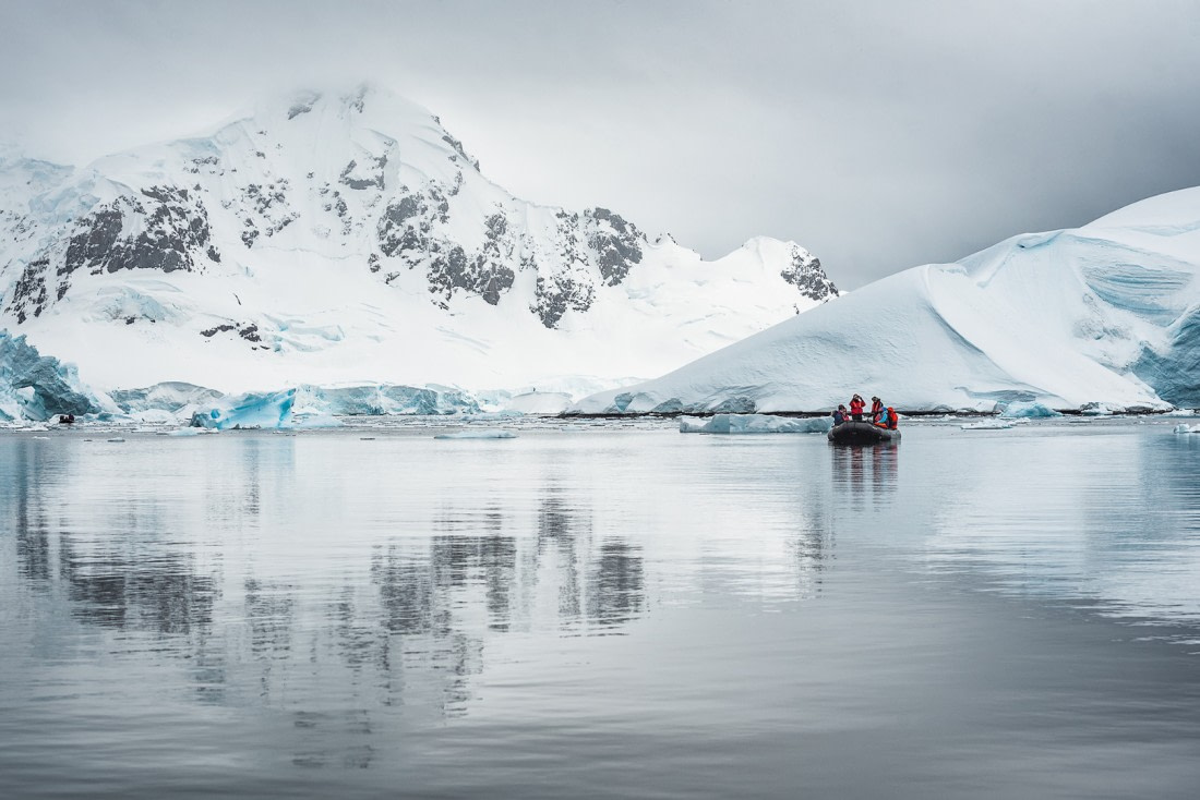 Glassy reflections