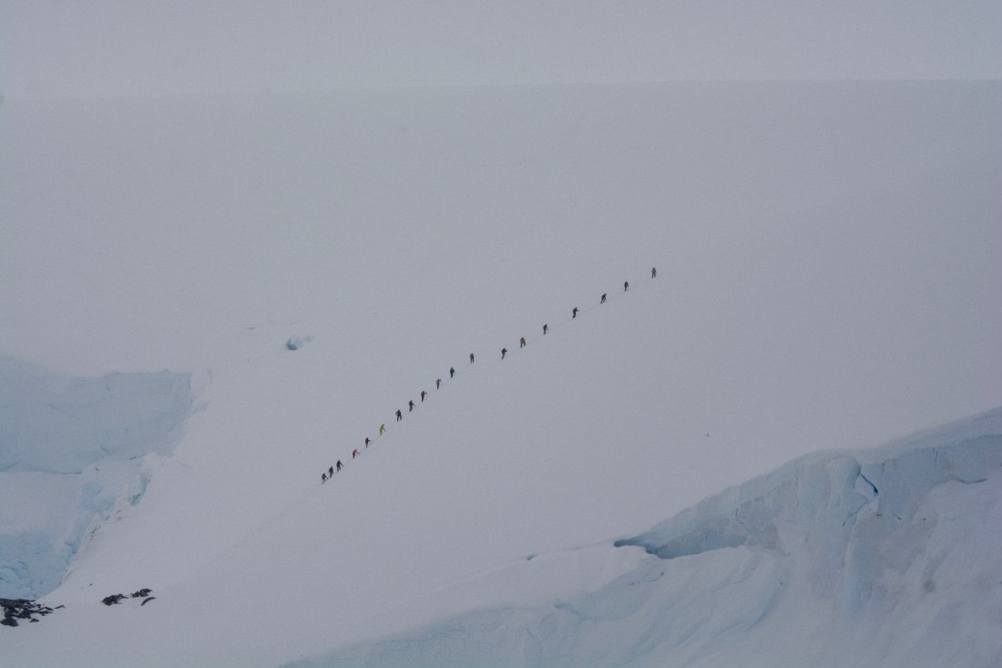 Expedition up the Mountain