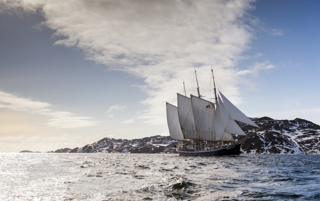 gallery_rembrandt van rijn_greenland (c) olga lartceva-oceanwide expeditions (12).jpg