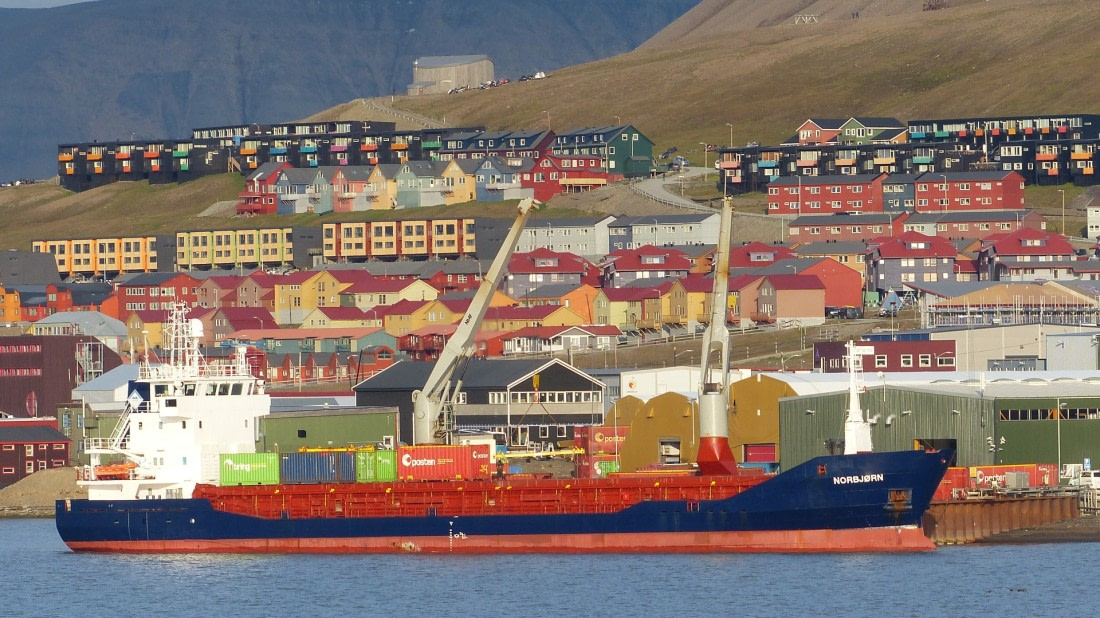 Longyearbyen Midnightsun