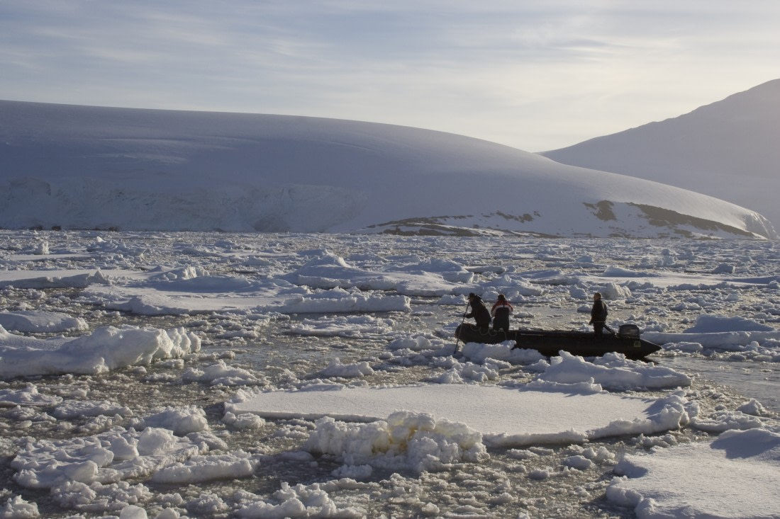 Zodiac cruising in Antarctica © Arjen Drost, Natureview - Oceanwide Expeditions.jpg