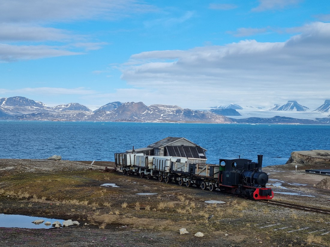 The most northerly steam locomotive in the World? A beautiful day in Ny-Ålusund