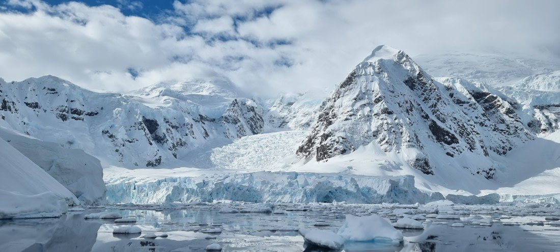 You'll find everything in nothing.