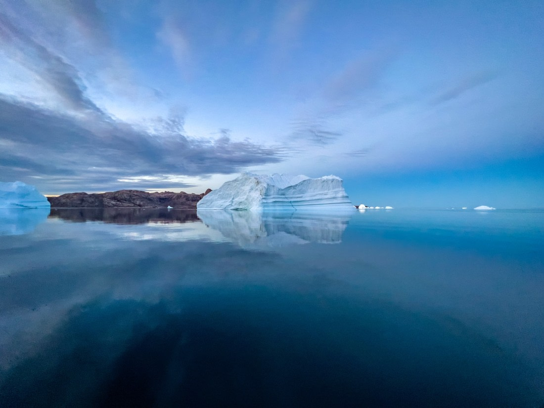 Blue hour in Scoresbysund