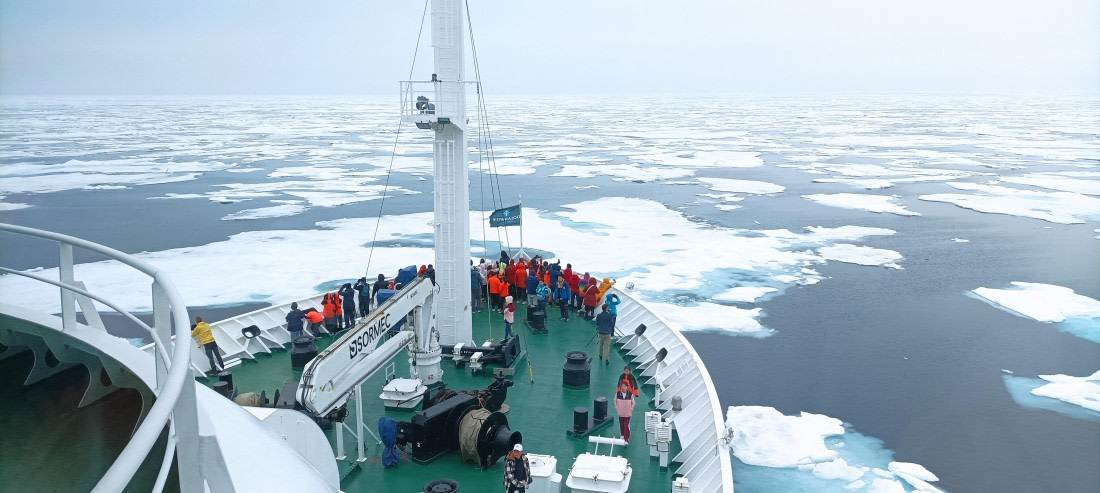 In the middle of the Polar ice, day 5