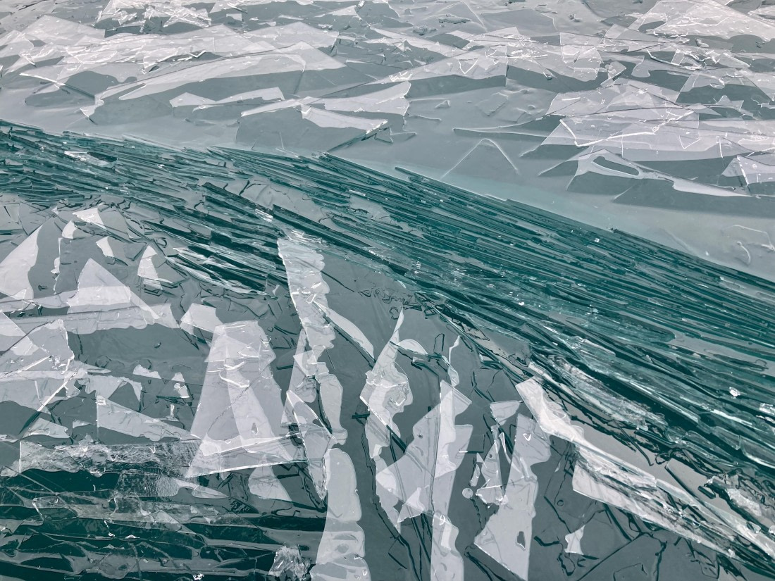 Graphic ice
