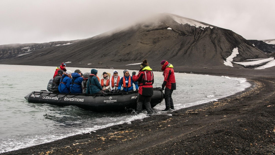 PLA25-24, Day 10, Deception Island landing © Unknown photographer - Oceanwide Expeditions.jpg