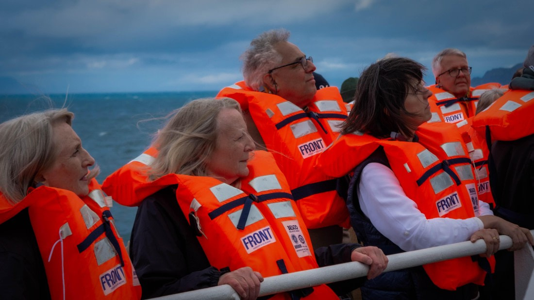 PLA05-24, Day 1, PAZ_6025 © Alexander Romanovskiy - Oceanwide Expeditions.jpg