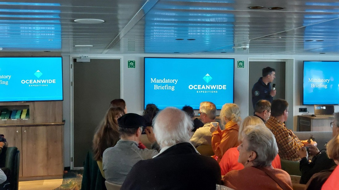 OTL06-24, Day 2,   20240711_092207 © Unknown photographer - Oceanwide Expeditions.jpg