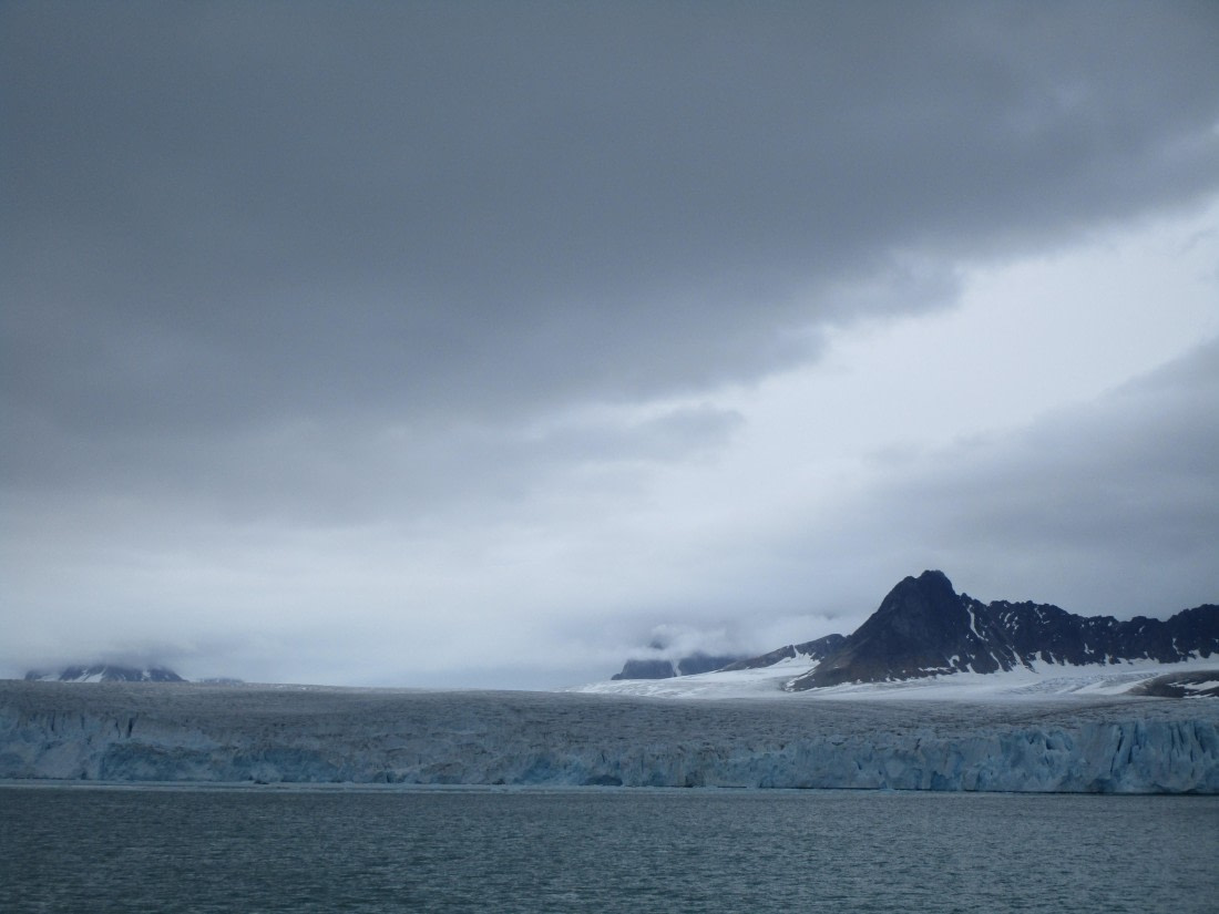 OTL06-24, Day 2,   IMG_3327 © Unknown photographer - Oceanwide Expeditions.JPG