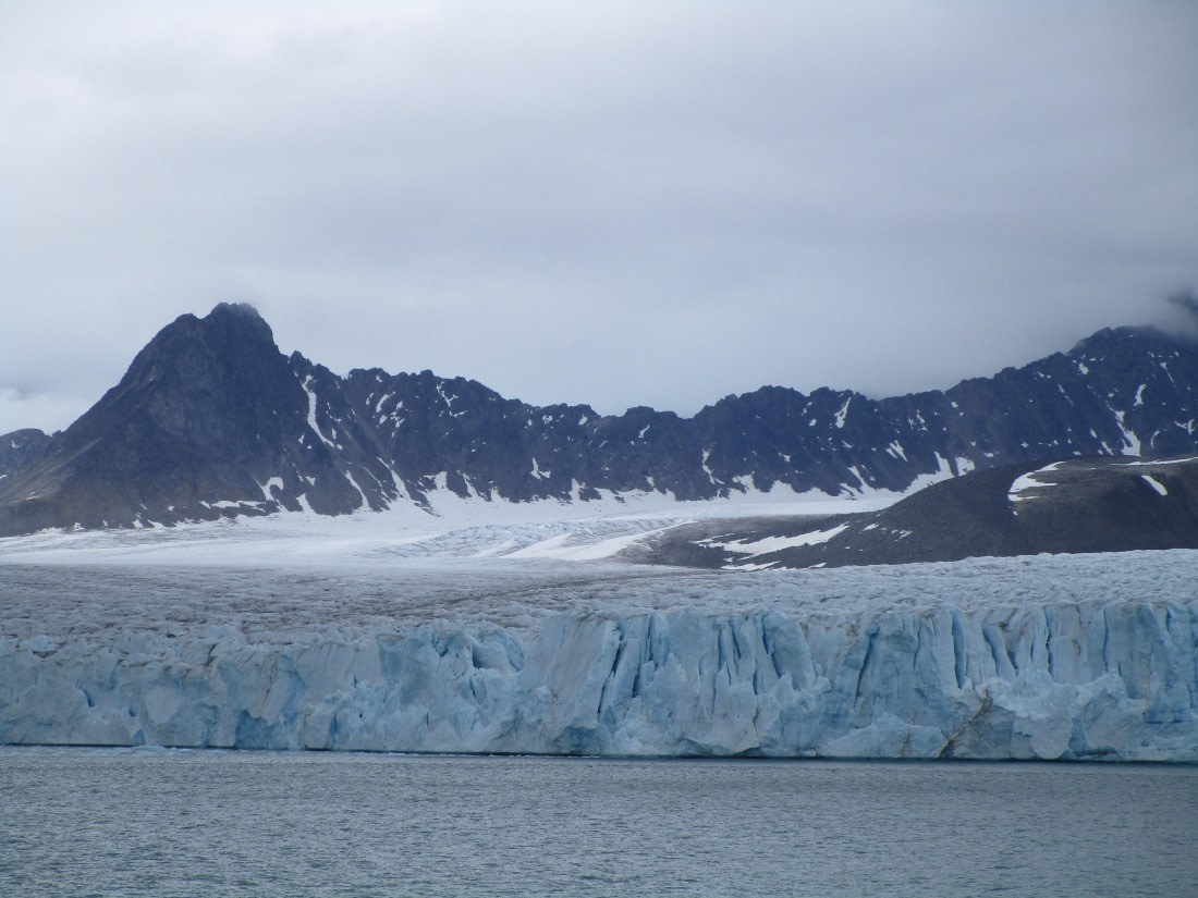 OTL06-24, Day 2,   IMG_3329 © Unknown photographer - Oceanwide Expeditions.JPG