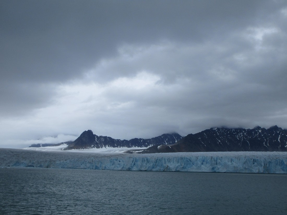 OTL06-24, Day 2,   IMG_3333 © Unknown photographer - Oceanwide Expeditions.JPG