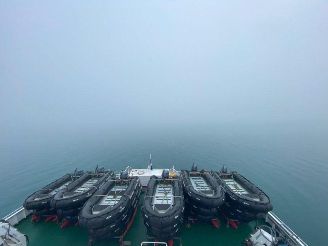 HDS08-24, Day 8, Zodiacs © Unknown photographer - Oceanwide Expeditions.jpg