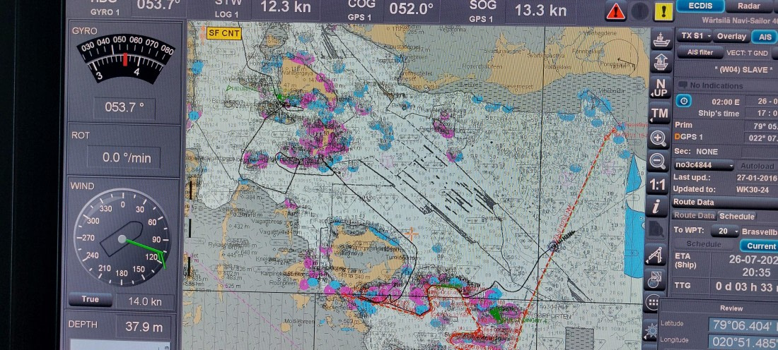 HDS08-24, Day 6, 20240726_170136 © Unknown photographer - Oceanwide Expeditions.jpg