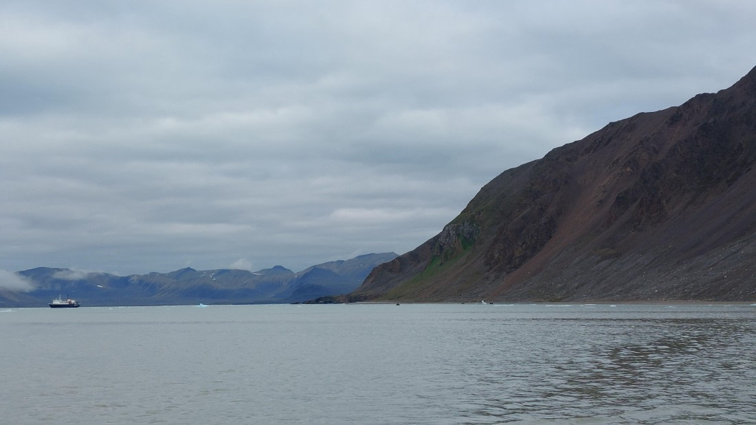 OTL08-24, Day 2, 20240729_111415 © Annelou Hulsker - Oceanwide Expeditions.jpg