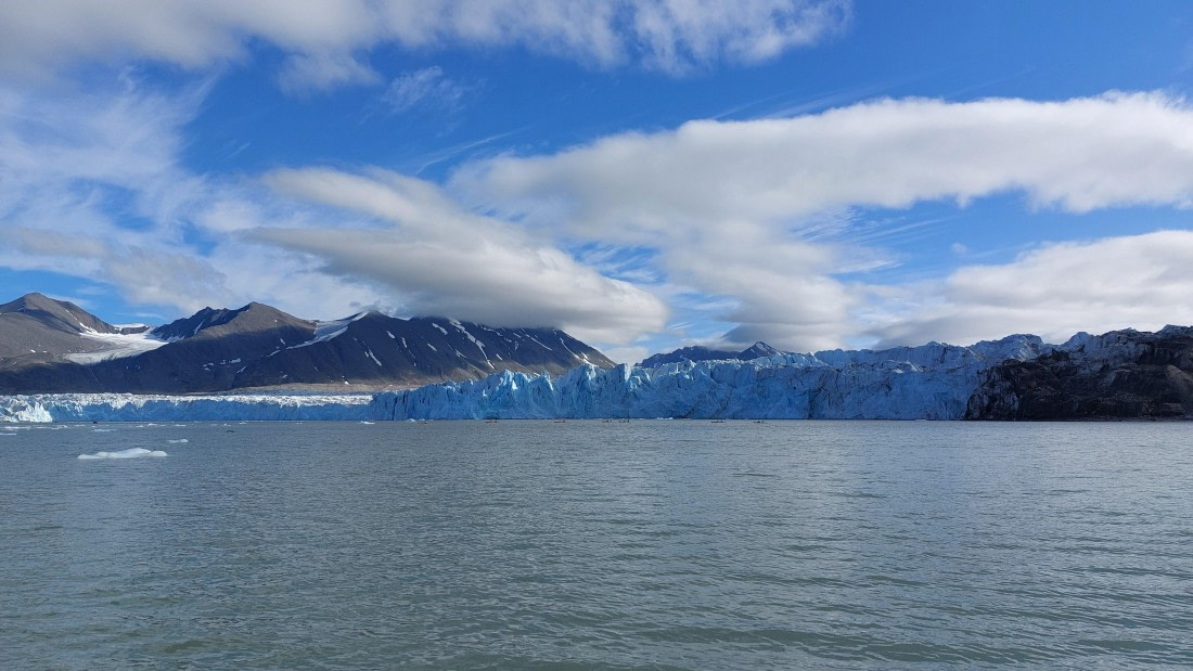 OTL08-24, Day 3, 20240730_152753 © Annelou Hulsker - Oceanwide Expeditions.jpg