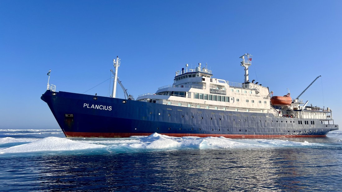 PLA10-24, Day 4, IMG_0563 © Unknown photographer - Oceanwide Expeditions.jpg