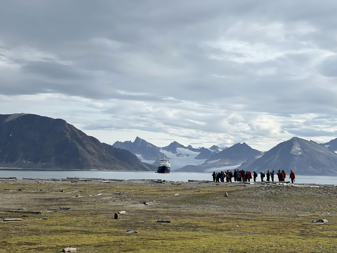 PLA11-24, Day 2,  IMG_5607 © Jess Owen - Oceanwide Expeditions.jpg