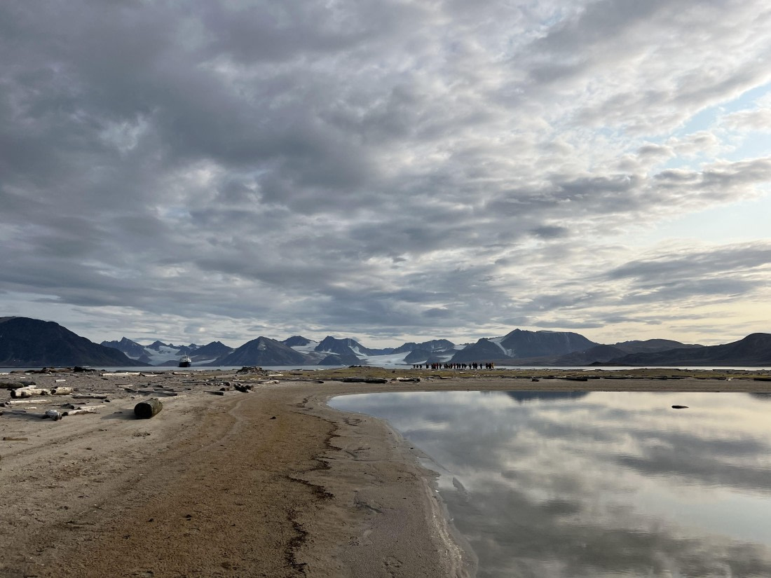 PLA11-24, Day 2,  IMG_5609 © Jess Owen - Oceanwide Expeditions.jpg