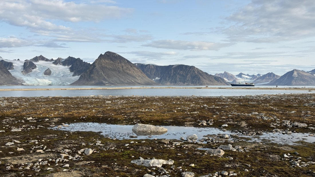 PLA11-24, Day 2, 4574_© Ursula Tscherter © Ursula Tscherter - Oceanwide Expeditions.jpg