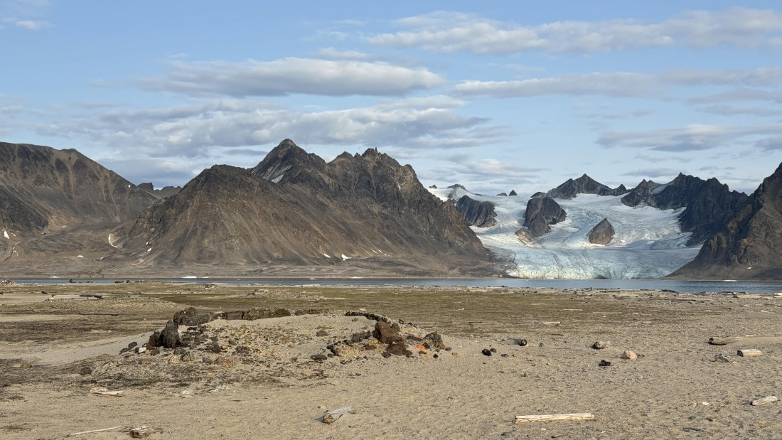 PLA11-24, Day 2, 4594_© Ursula Tscherter © Ursula Tscherter - Oceanwide Expeditions.jpg