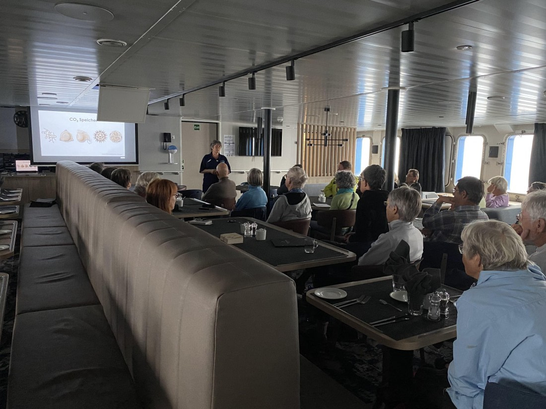 PLA11-24, Day 3,  IMG_6617 © Unknown photographer - Oceanwide Expeditions.jpg