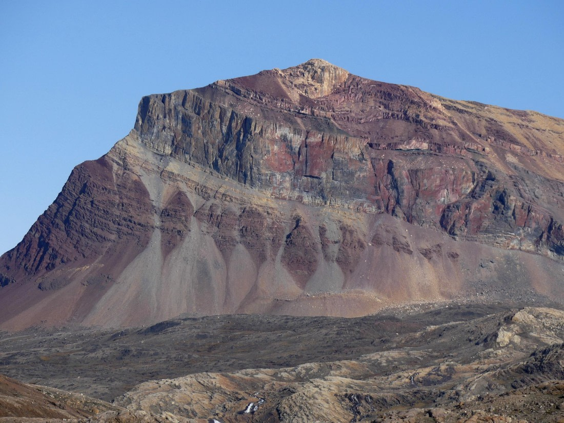 PLA11-24, Day 6,  Red mountain © Unknown photographer - Oceanwide Expeditions.JPG