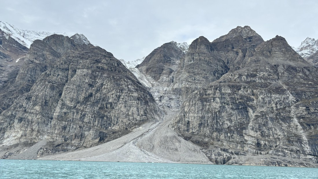 PLA11-24, Day 8,  IMG_E5335_© Ursula Tscherter © Ursula Tscherter - Oceanwide Expeditions.jpg