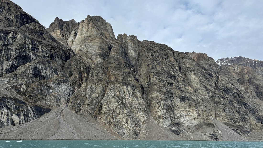 PLA11-24, Day 8,  IMG_E5351_© Ursula Tscherter © Ursula Tscherter - Oceanwide Expeditions.jpg