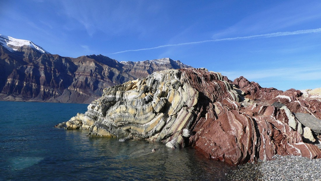 PLA11-24, Day 8,  Shoreline stripey rocks 16x9 1 © John Rogers - Oceanwide Expeditions.JPG