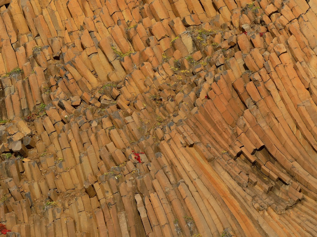 PLA11-24, Day 10, Basalt columns 1 © Unknown photographer - Oceanwide Expeditions.JPG