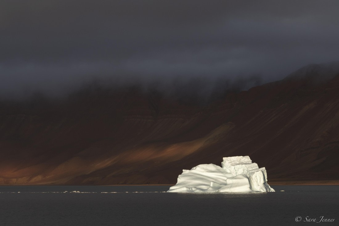 HDS12-24, Day 7,  Fleming Fjord 5 © Sara Jenner - Oceanwide Expeditions.jpg