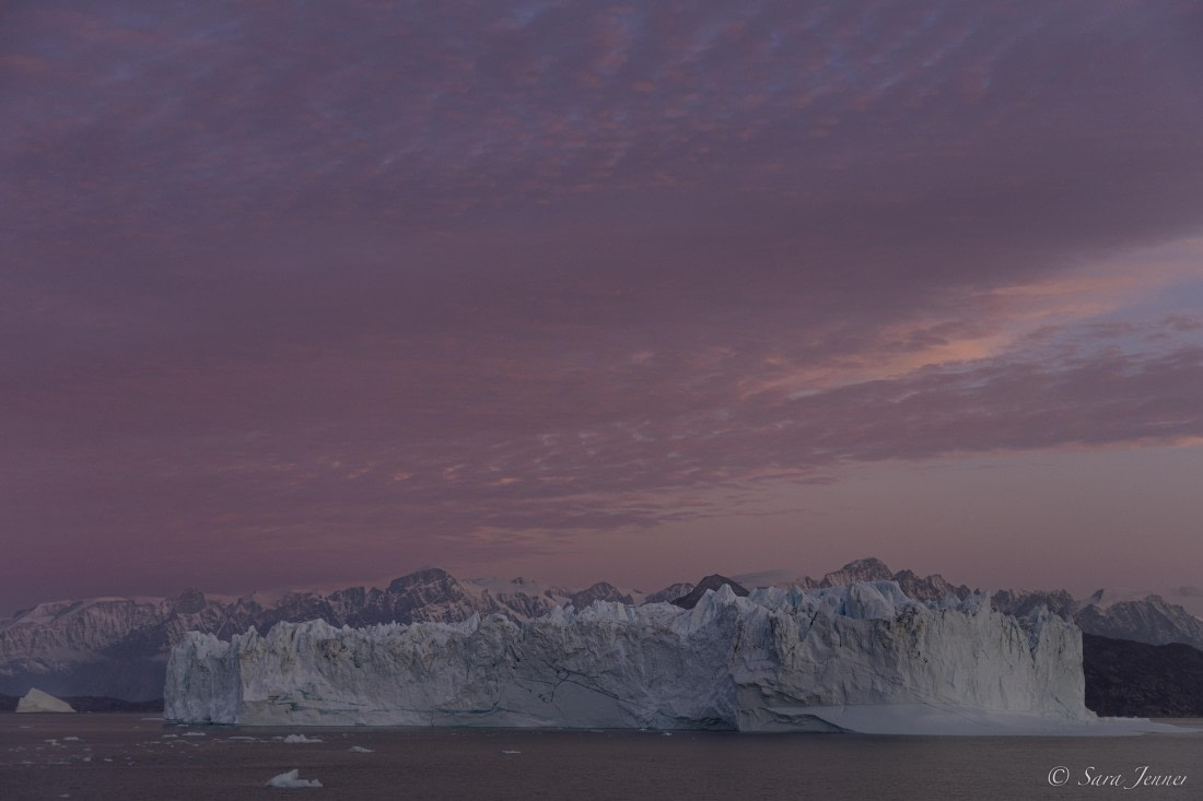 HDS12-24, Day 12,  Sunrise 3jpg © Sara Jenner - Oceanwide Expeditions.jpg
