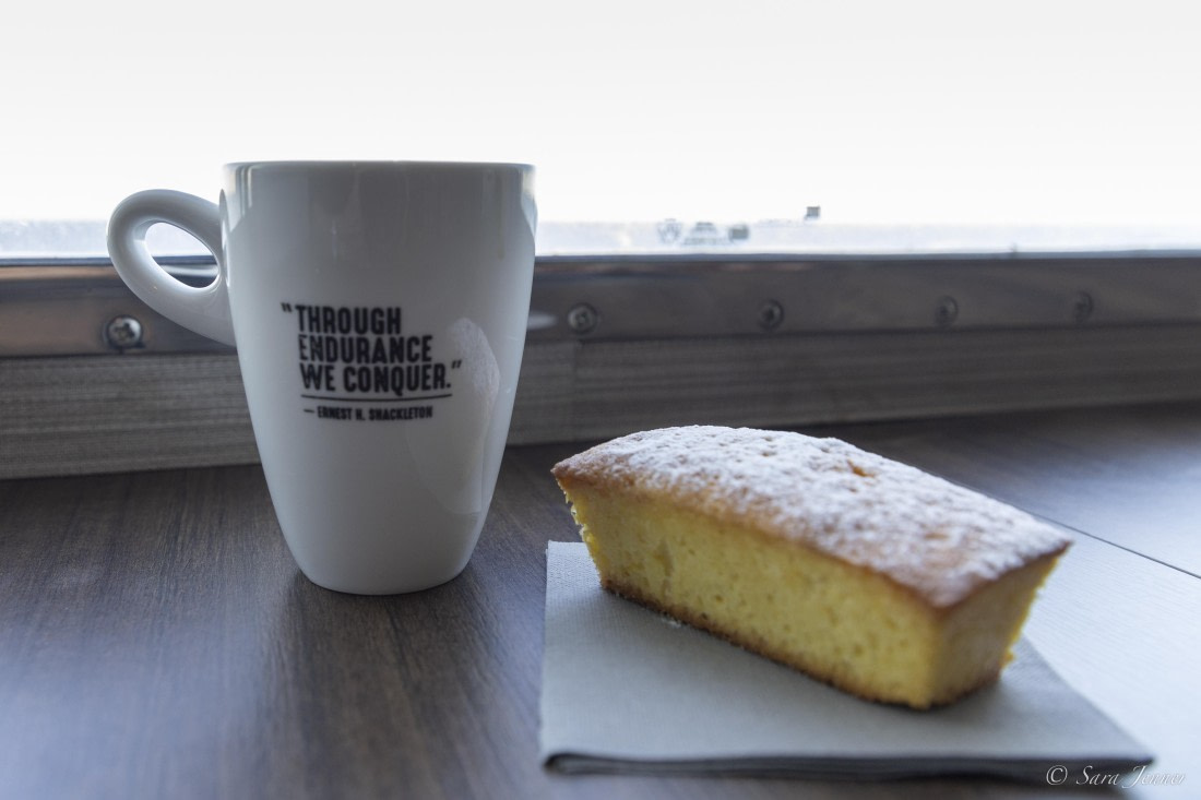 HDS12-24, Day 13,  Tea and cake © Sara Jenner - Oceanwide Expeditions.jpg