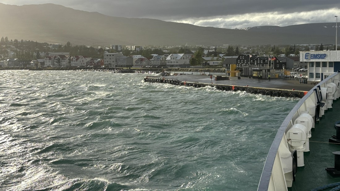 PLA12-24, Day 1,  IMG_E6190_© Ursula Tscherter © Ursula Tscherter - Oceanwide Expeditions.jpg