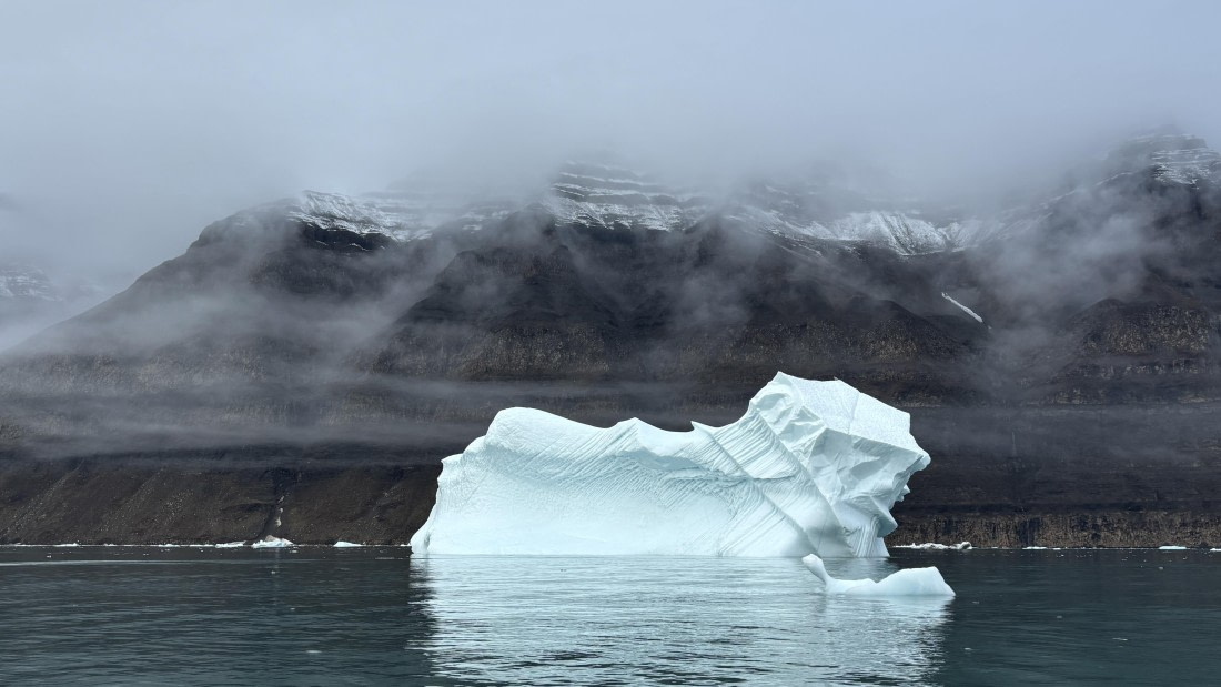 PLA12-24, Day 3,  IMG_E6311_© Ursula Tscherter © Ursula Tscherter - Oceanwide Expeditions.jpg