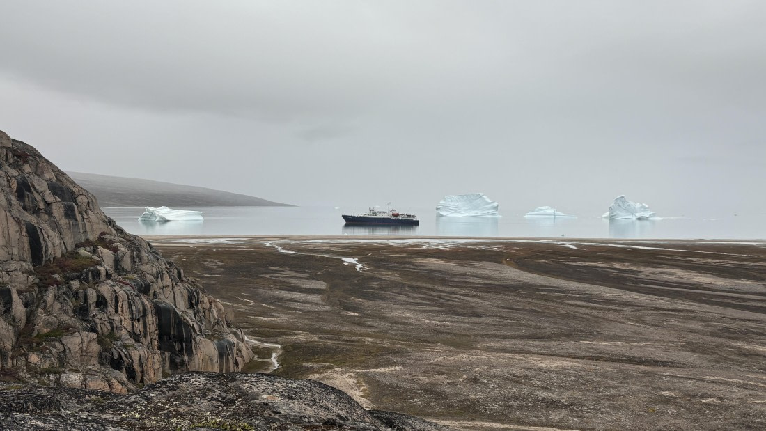PLA12-24, Day 3,  IMG_E6430_© Ursula Tscherter © Ursula Tscherter - Oceanwide Expeditions.jpg