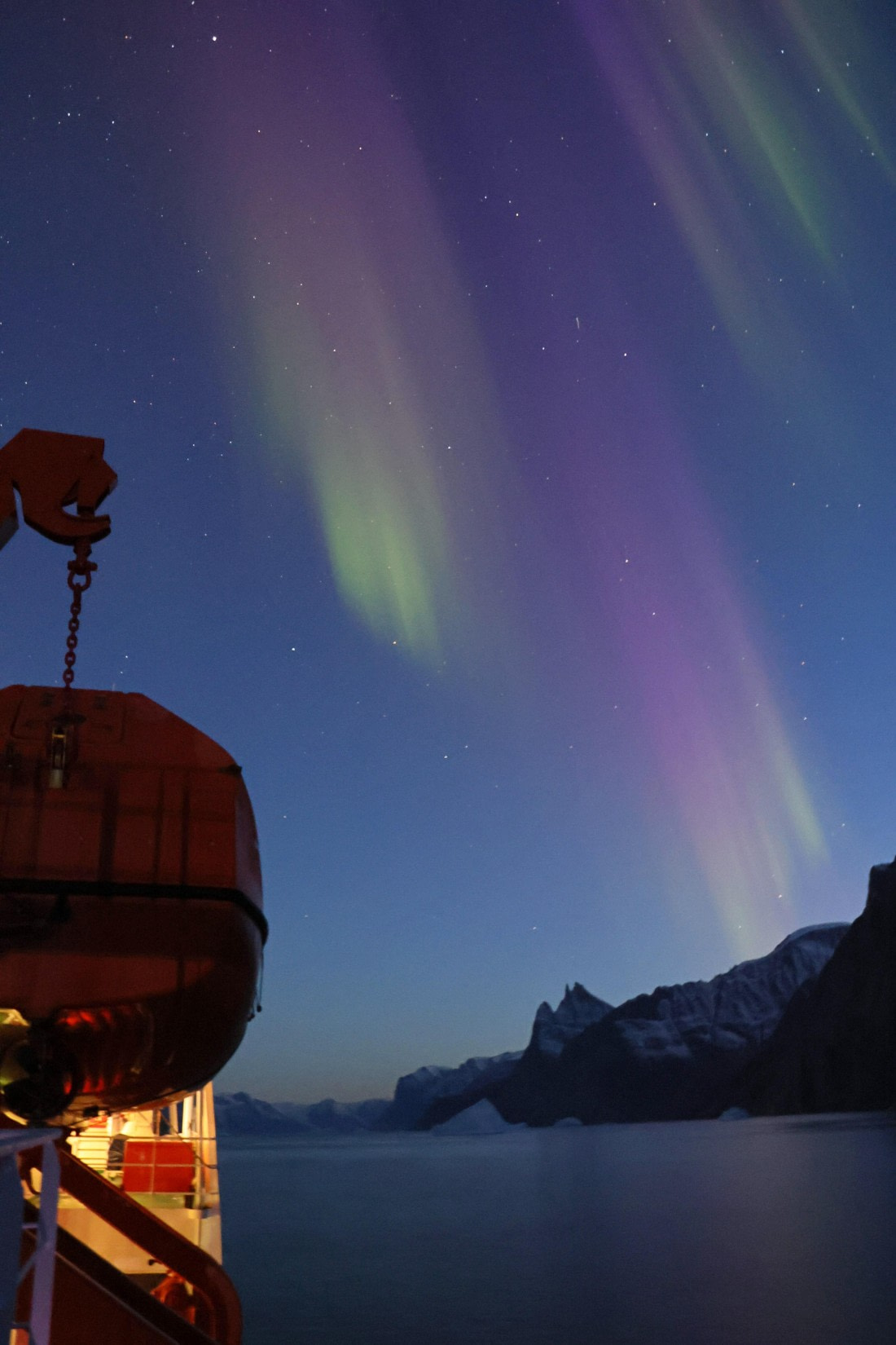 OTL12-24, Day 4,  Aurora_Regis_PERDRIAT (8) © Regis Perdriat - Oceanwide Expeditions.jpg