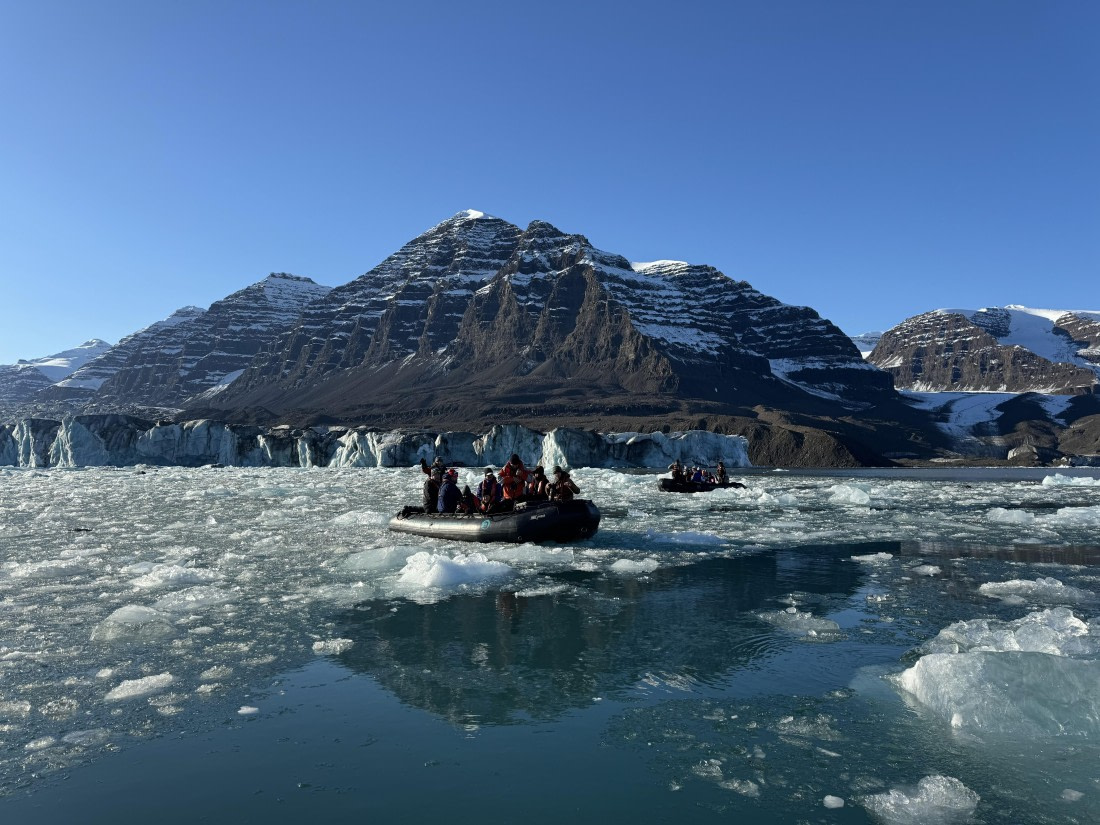 OTL12-24, Day 6,  IMG_3639 © Unknown photographer - Oceanwide Expeditions.jpg