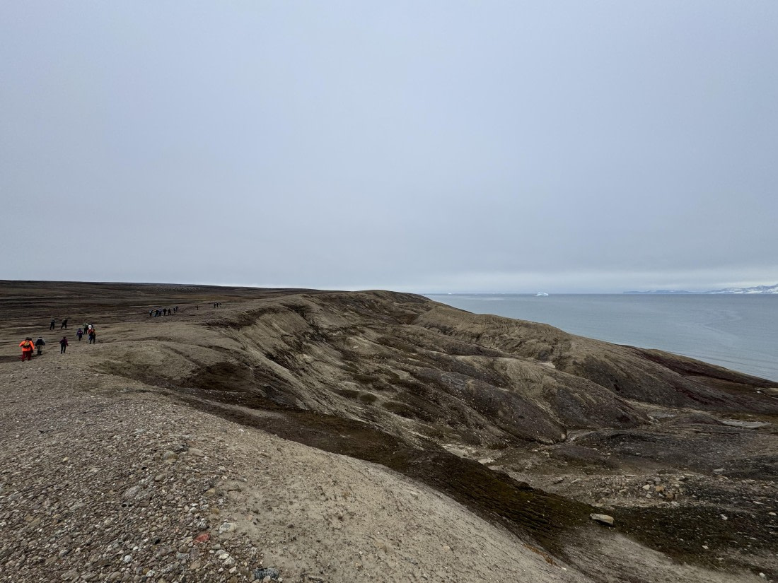 OTL12-24, Day 7,  day_seven_hike © Unknown photographer - Oceanwide Expeditions.jpg