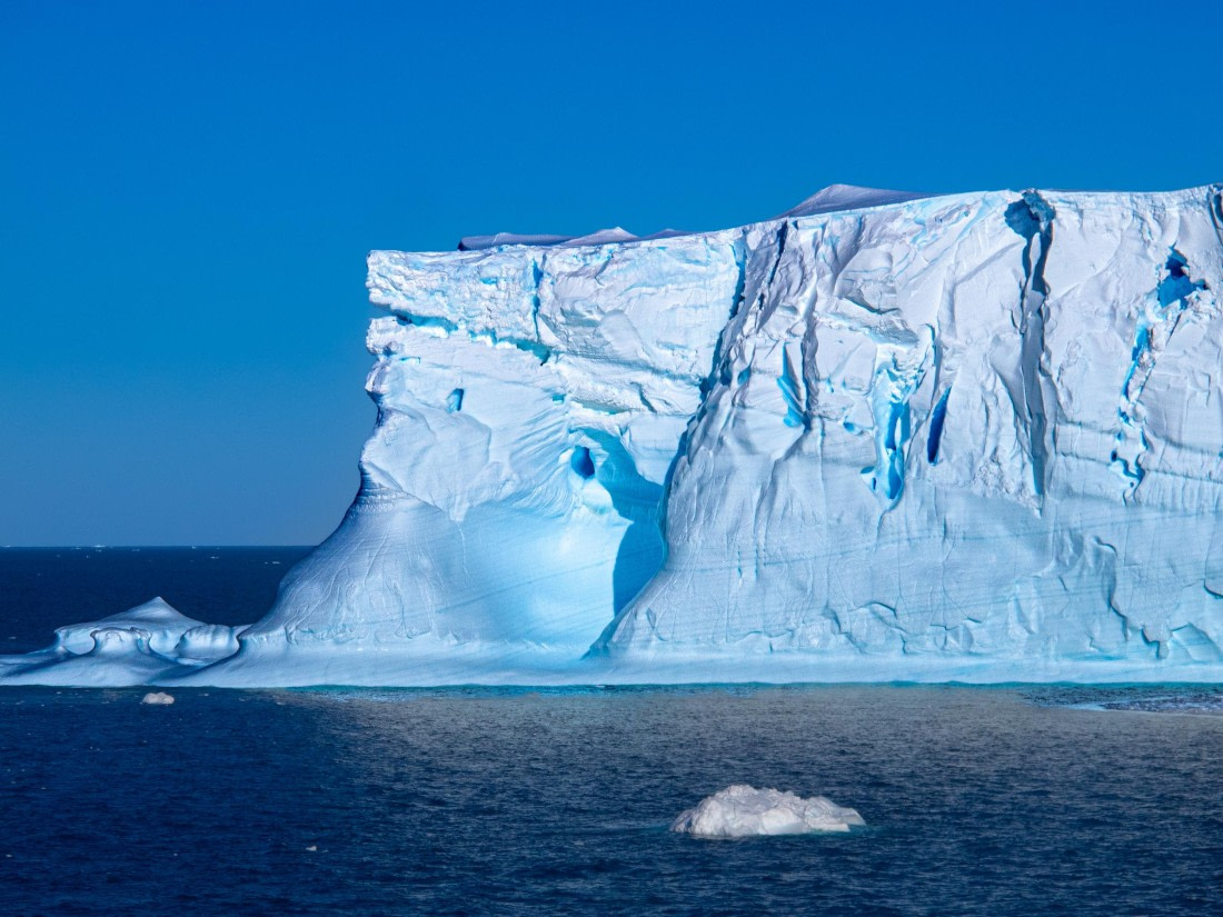 Iceberg Lines